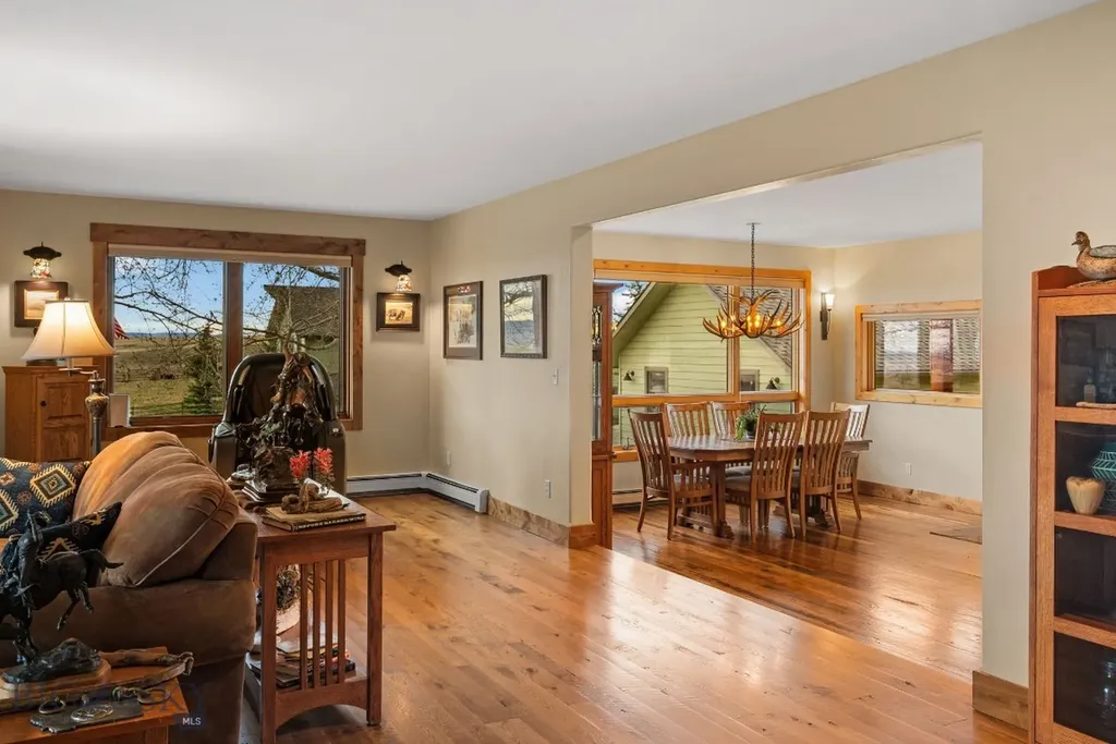 17630 Rocky Mountain Road Belgrade MT 59714