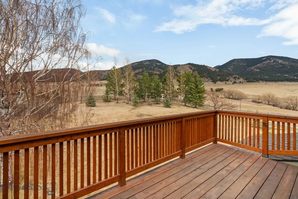 17630 Rocky Mountain Road Belgrade MT 59714