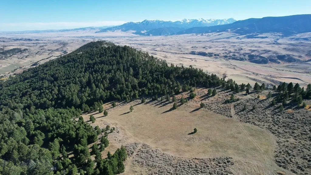 72 Sky Band Trail Livingston MT 59047