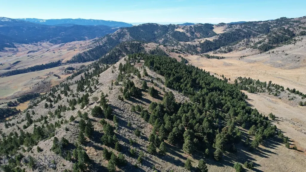72 Sky Band Trail Livingston MT 59047