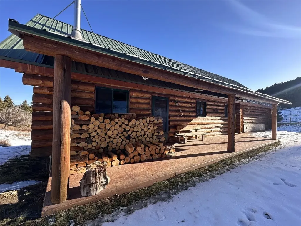 72 Sky Band Trail Livingston MT 59047
