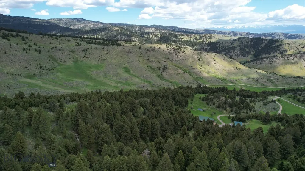 72 Sky Band Trail Livingston MT 59047
