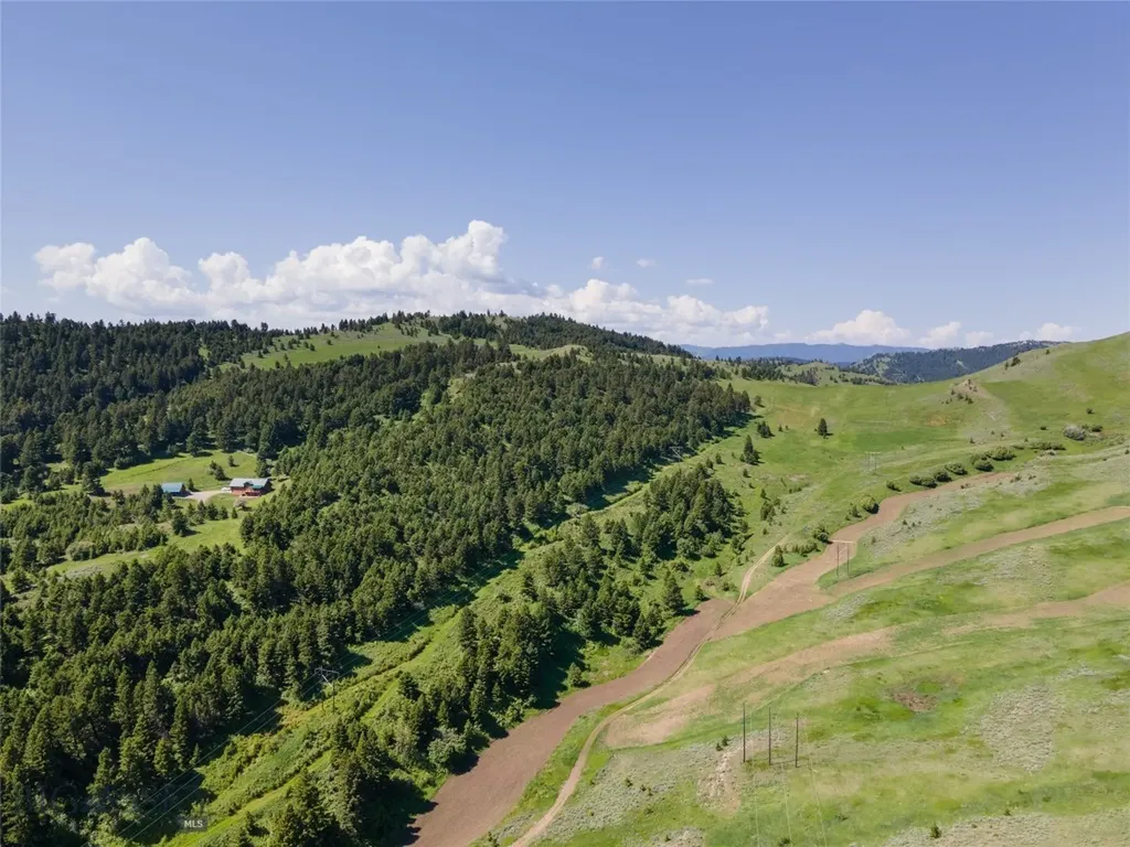 72 Sky Band Trail Livingston MT 59047