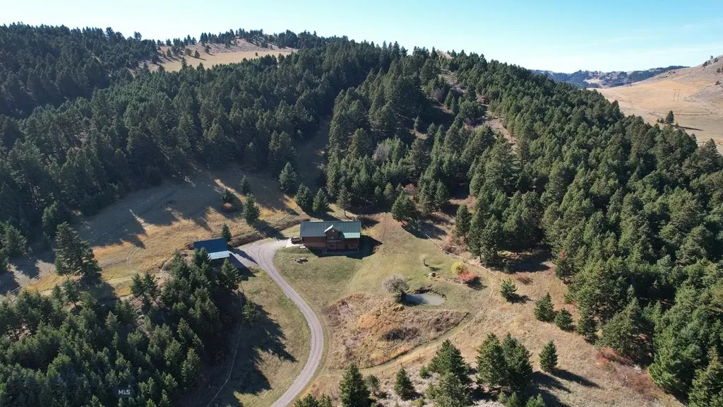 72 Sky Band Trail Livingston MT 59047