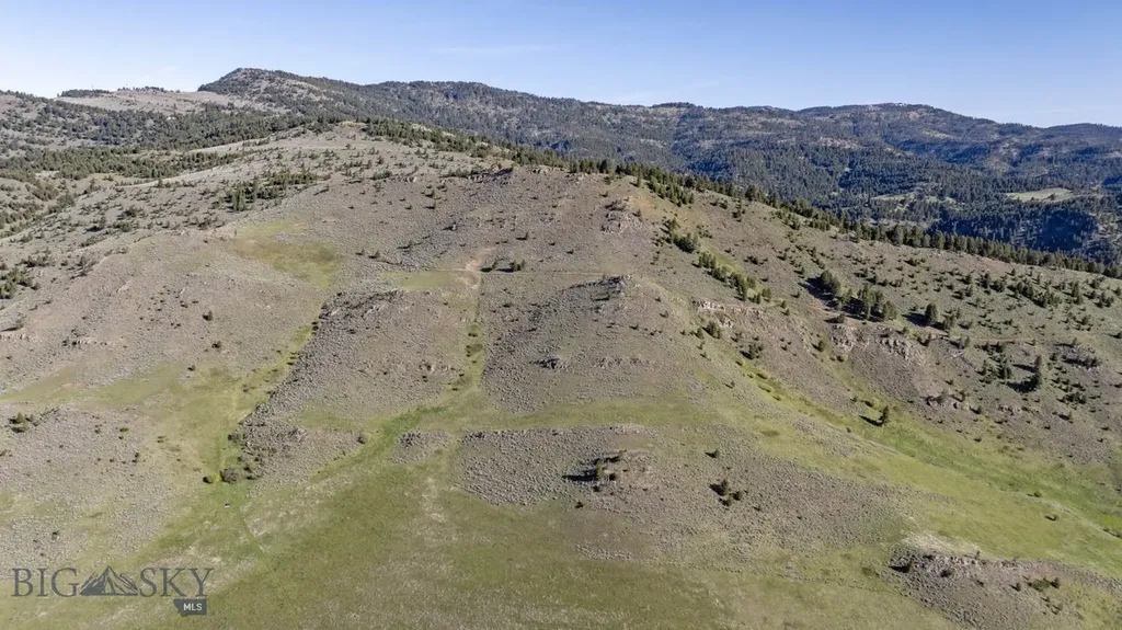 72 Sky Band Trail Livingston MT 59047