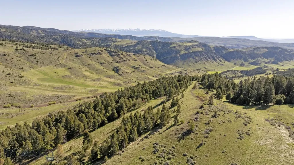 72 Sky Band Trail Livingston MT 59047