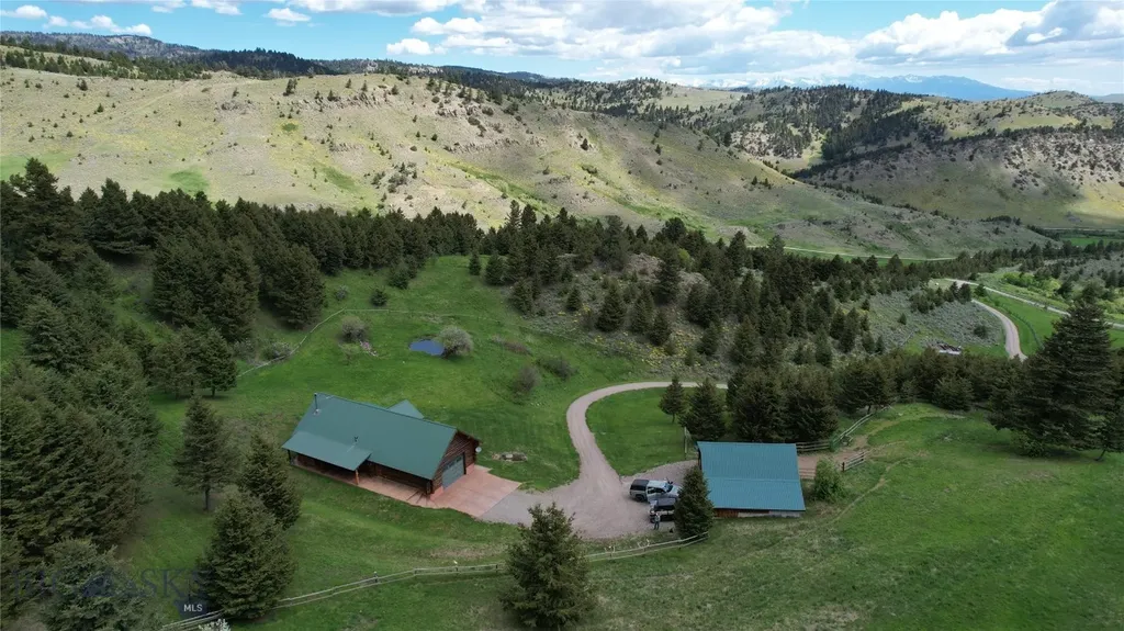 72 Sky Band Trail Livingston MT 59047