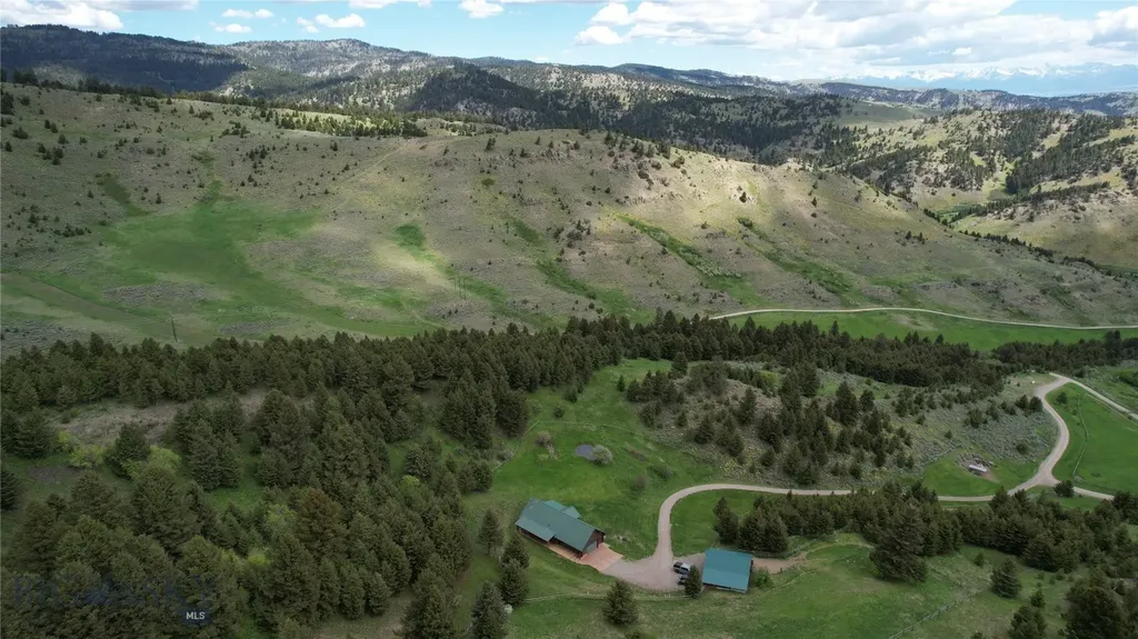 72 Sky Band Trail Livingston MT 59047