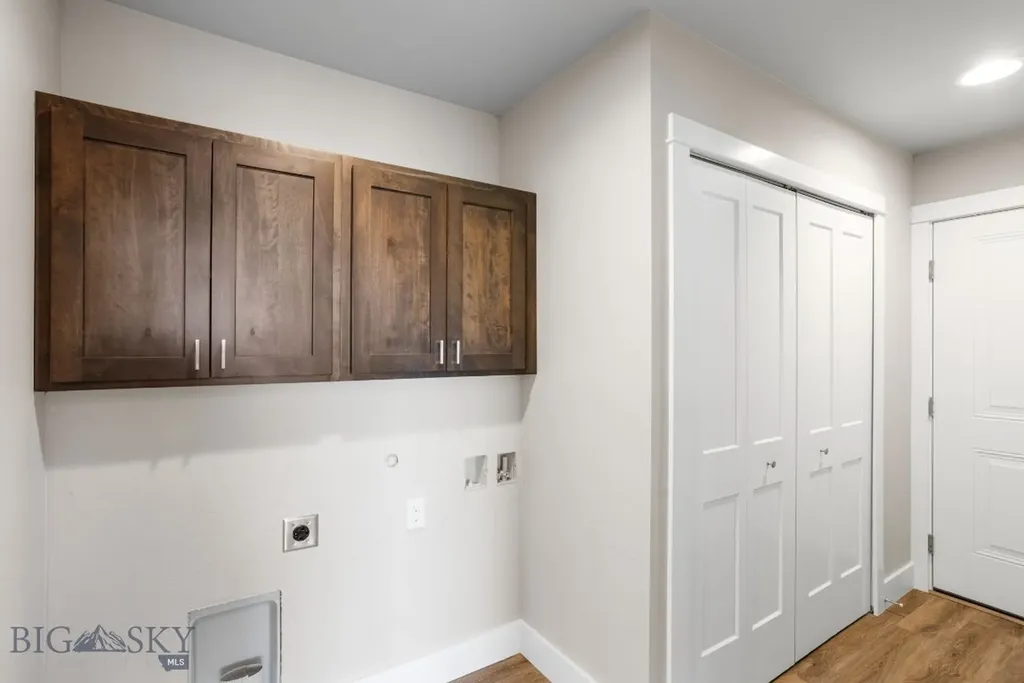 438 Vujo Lane Ennis MT 59729
