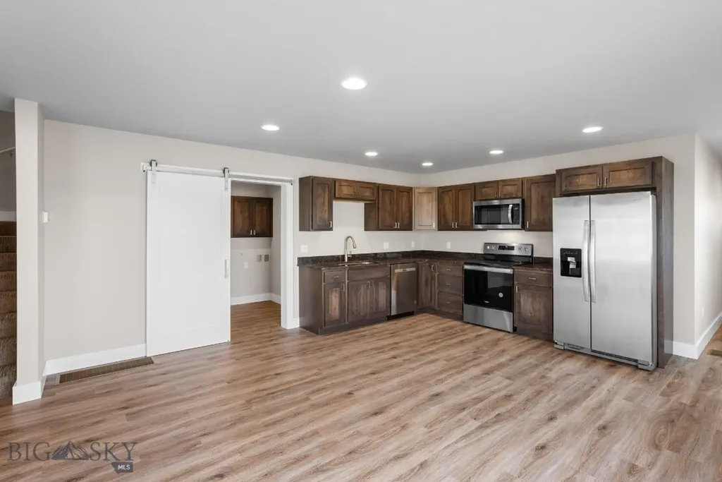 438 Vujo Lane Ennis MT 59729