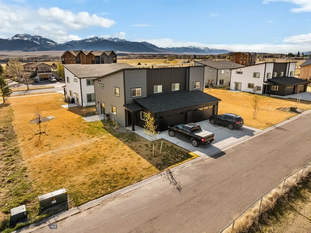 438 Vujo Lane Ennis MT 59729