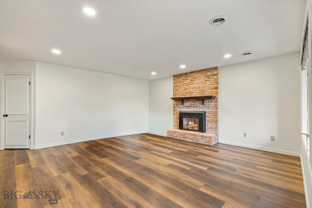 2200 W Dickerson Street W Bozeman MT 59718
