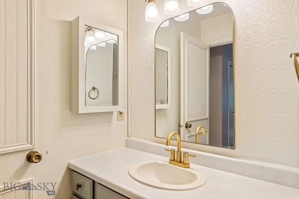2200 W Dickerson Street W Bozeman MT 59718