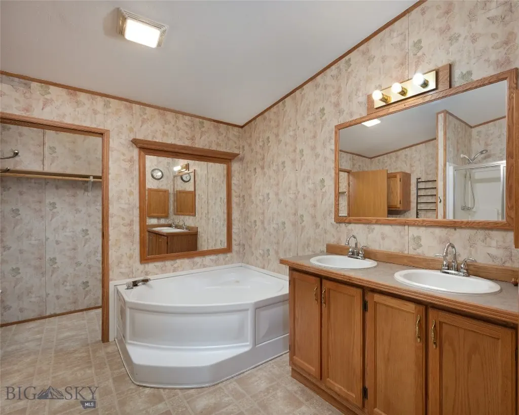415 Tracy Ann Belgrade MT 59714