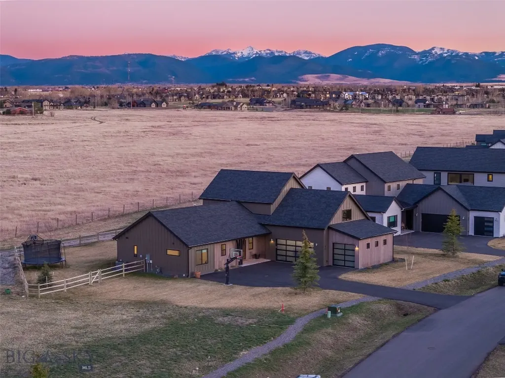 46 Creekbank Loop Lane Bozeman MT 59718