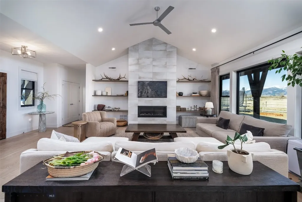 46 Creekbank Loop Lane Bozeman MT 59718