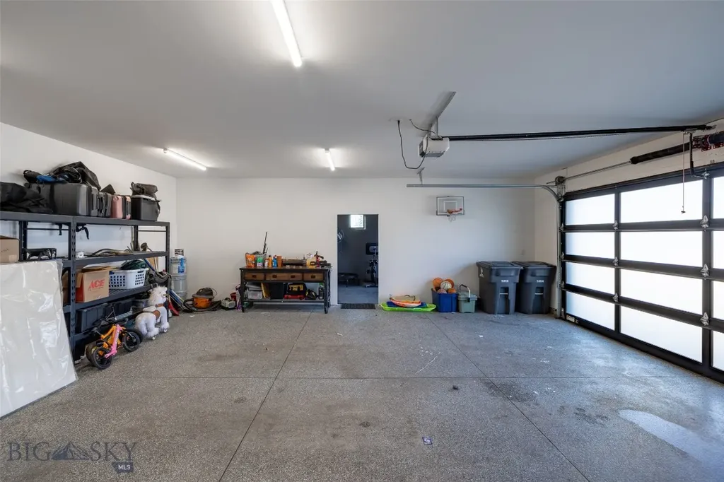 46 Creekbank Loop Lane Bozeman MT 59718