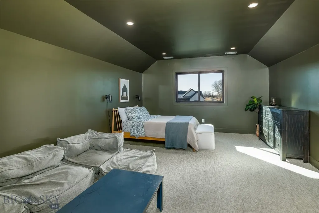 46 Creekbank Loop Lane Bozeman MT 59718