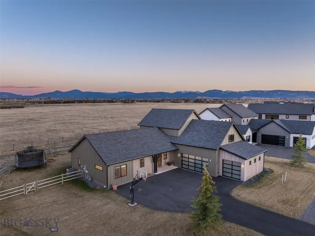 46 Creekbank Loop Lane Bozeman MT 59718