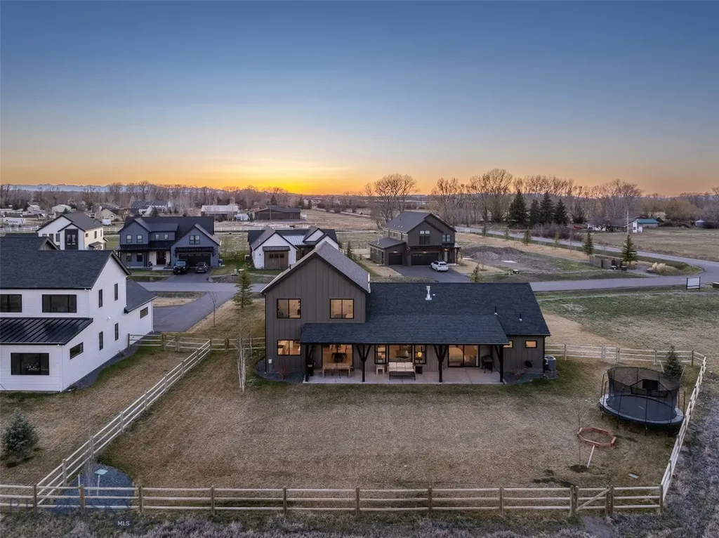 46 Creekbank Loop Lane Bozeman MT 59718