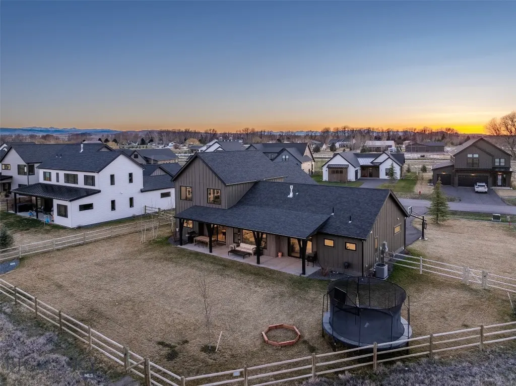 46 Creekbank Loop Lane Bozeman MT 59718
