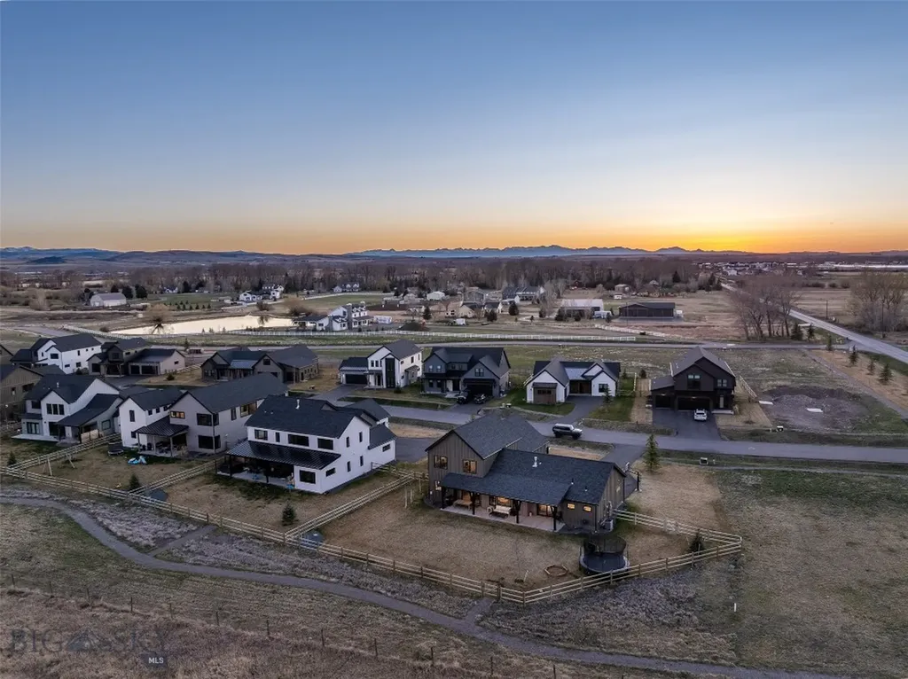 46 Creekbank Loop Lane Bozeman MT 59718