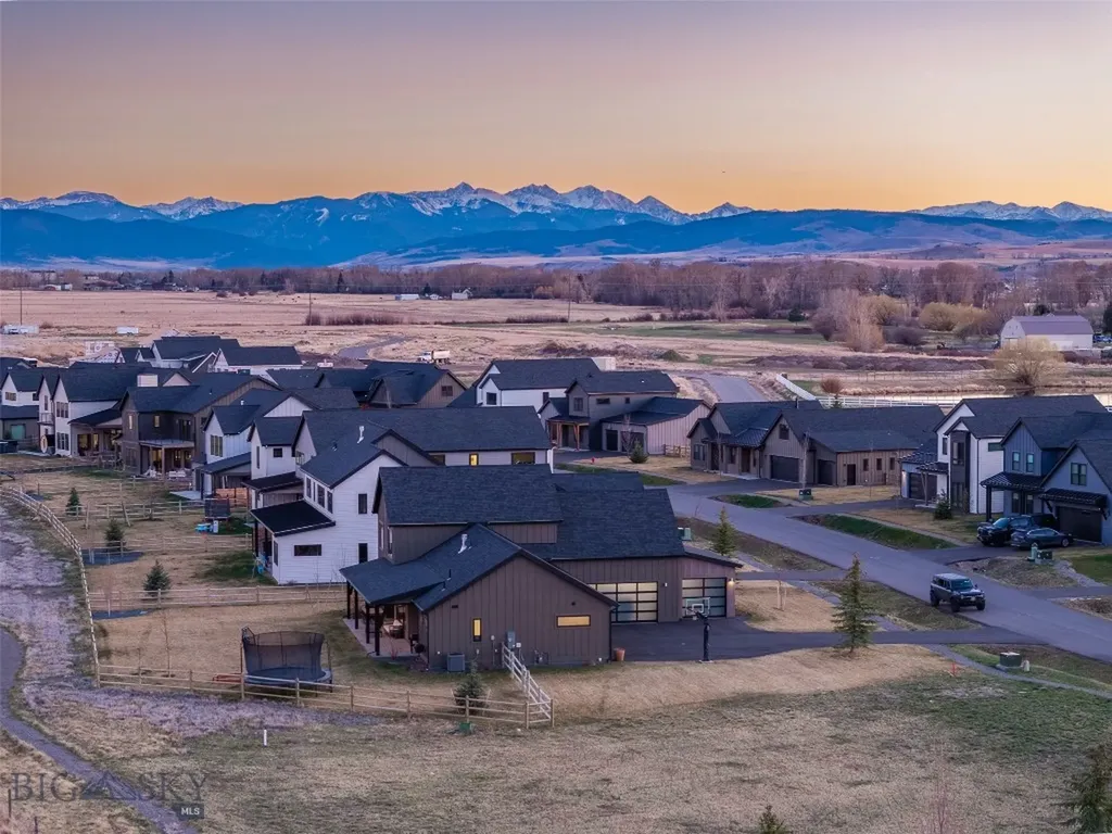 46 Creekbank Loop Lane Bozeman MT 59718