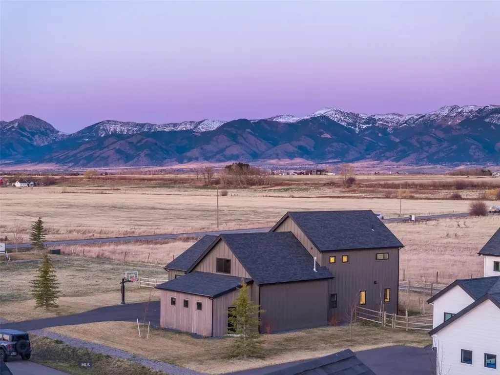 46 Creekbank Loop Lane Bozeman MT 59718