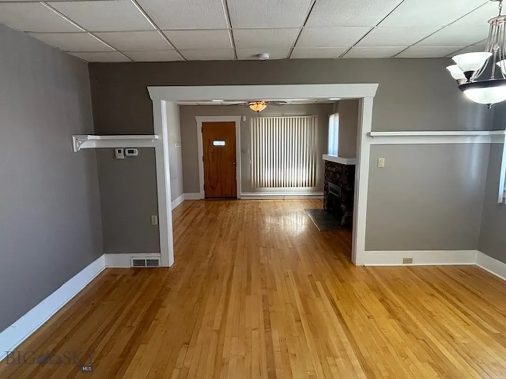 2107 Grand Butte MT 59701