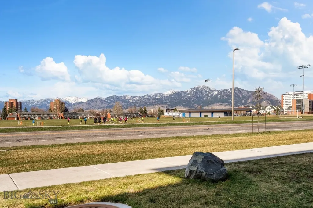 1704 W Lincoln Bozeman MT 59715