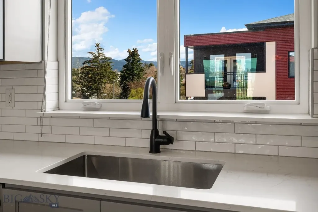 1704 W Lincoln Bozeman MT 59715