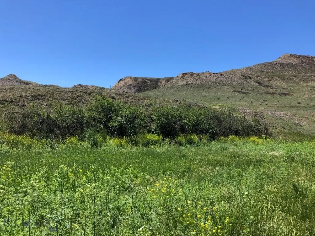 19 Vernon Road Highwood MT 59450
