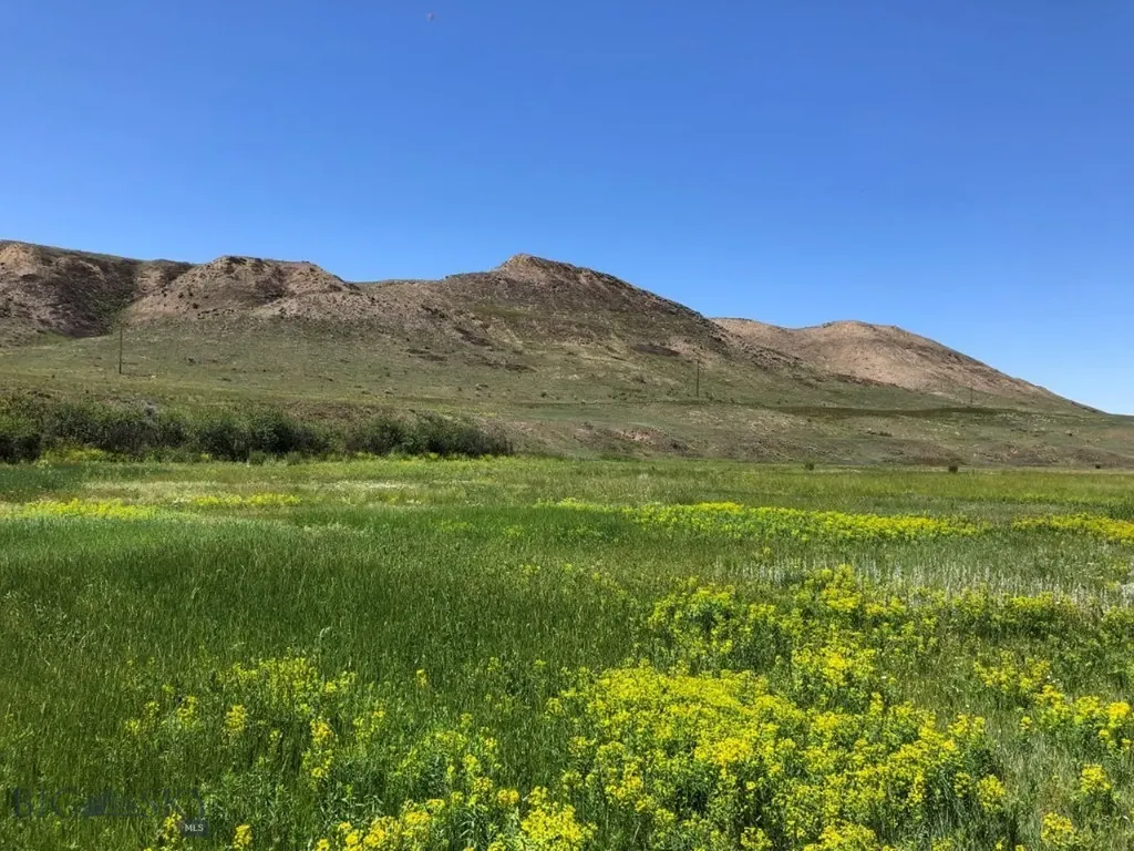 19 Vernon Road Highwood MT 59450