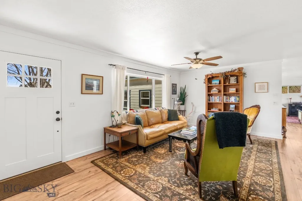 3210 E Hollyhock Drive Belgrade MT 59714