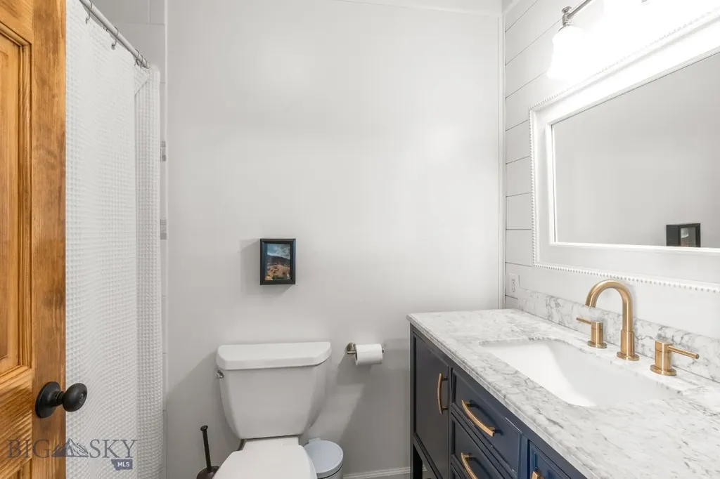 3210 E Hollyhock Drive Belgrade MT 59714