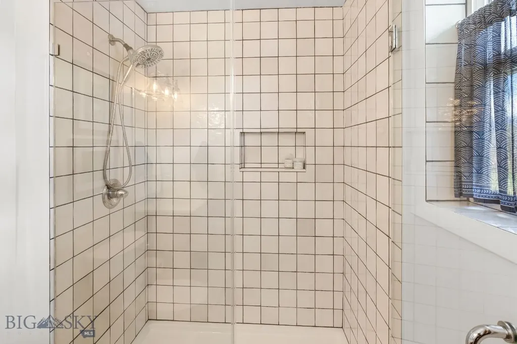 3210 E Hollyhock Drive Belgrade MT 59714