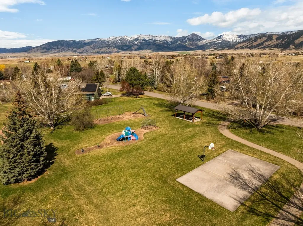 3210 E Hollyhock Drive Belgrade MT 59714