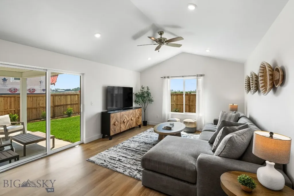 703 Spaniel Lane Belgrade MT 59714