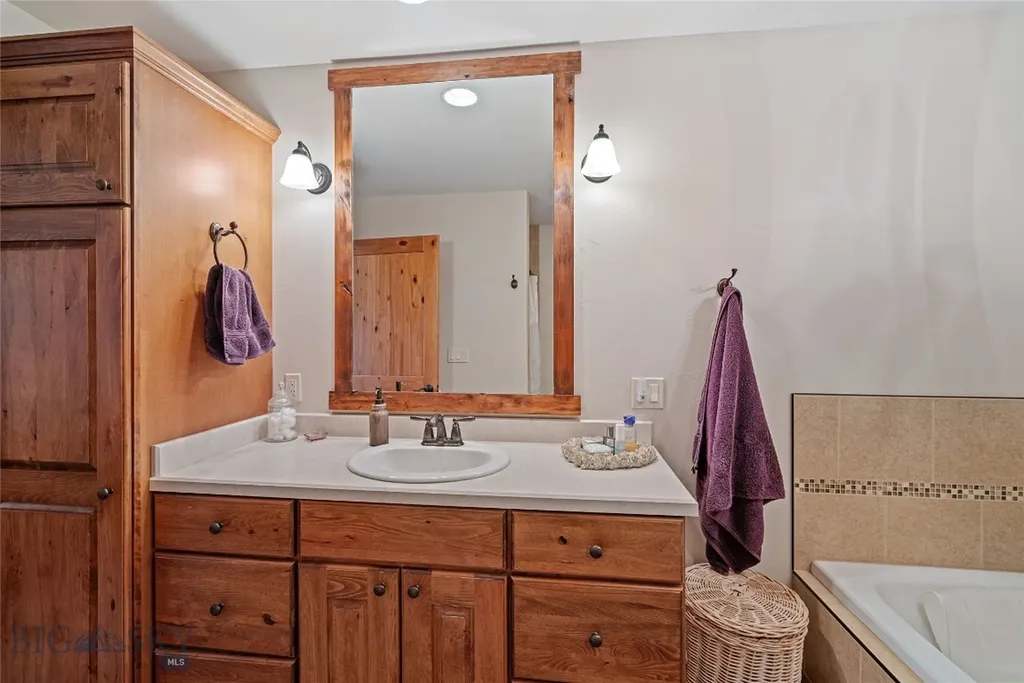 525 Colt Road Bozeman MT 59715