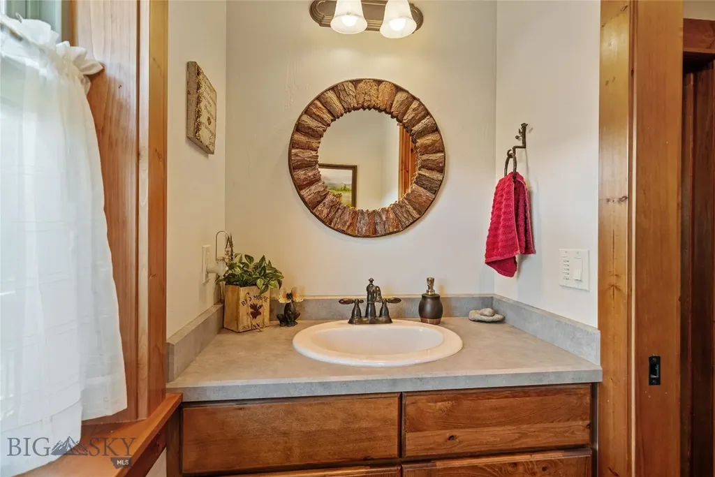 525 Colt Road Bozeman MT 59715