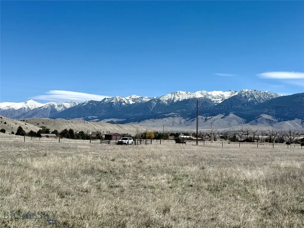 9 Paradise Ranch Road Livingston MT 59047