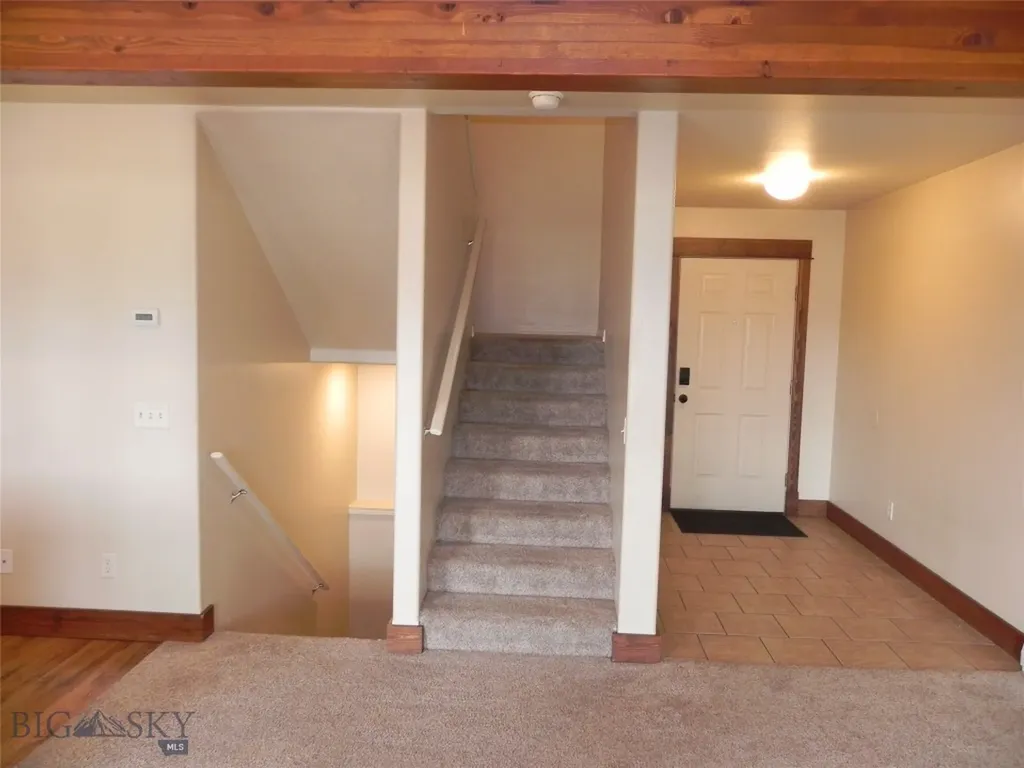 1125 N River Rock Belgrade MT 59714