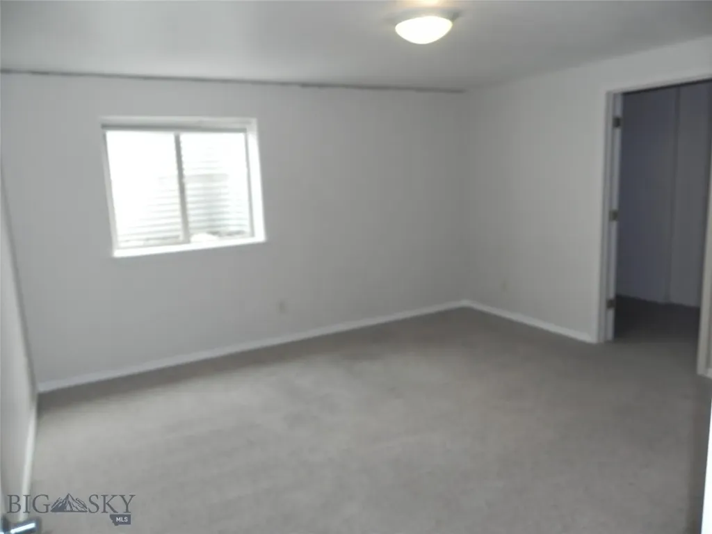 1125 N River Rock Belgrade MT 59714