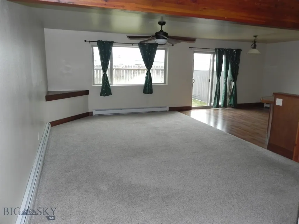 1125 N River Rock Belgrade MT 59714