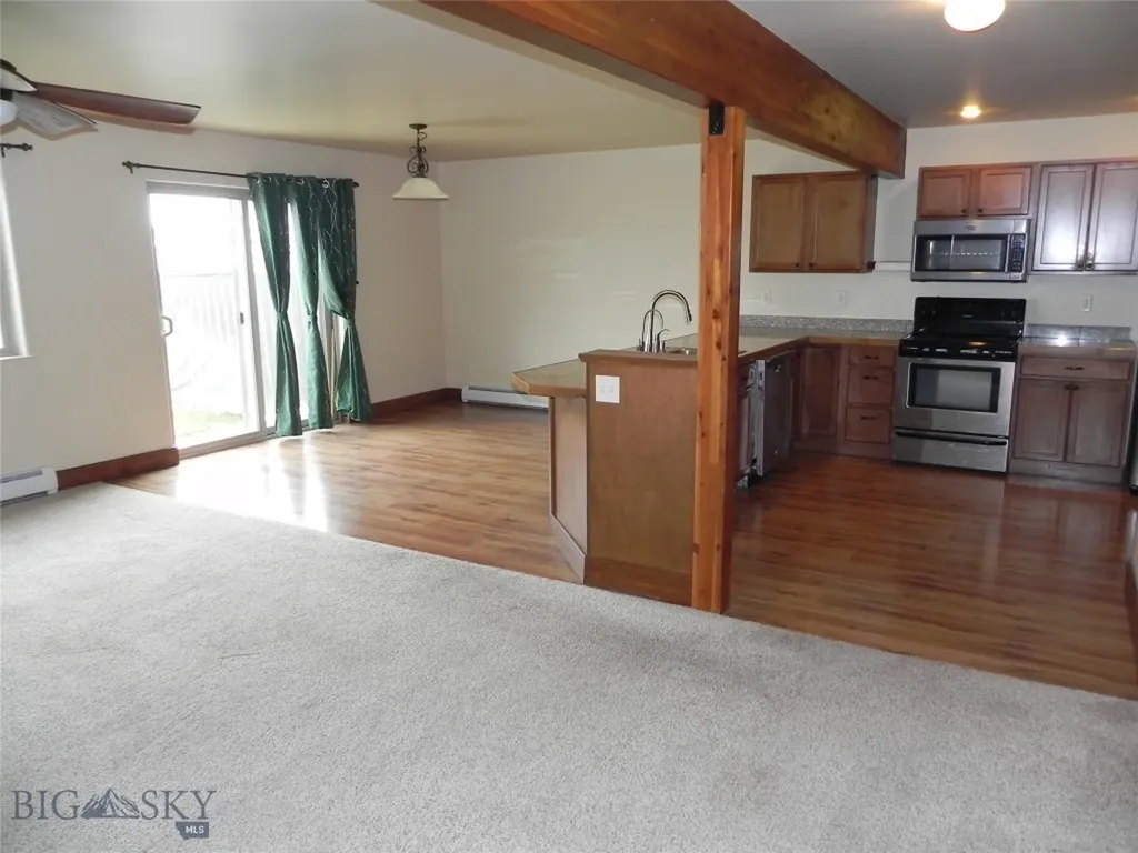 1125 N River Rock Belgrade MT 59714