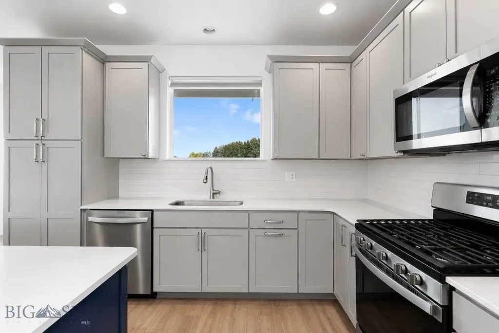 112 Hilgard Peak Bozeman MT 59718