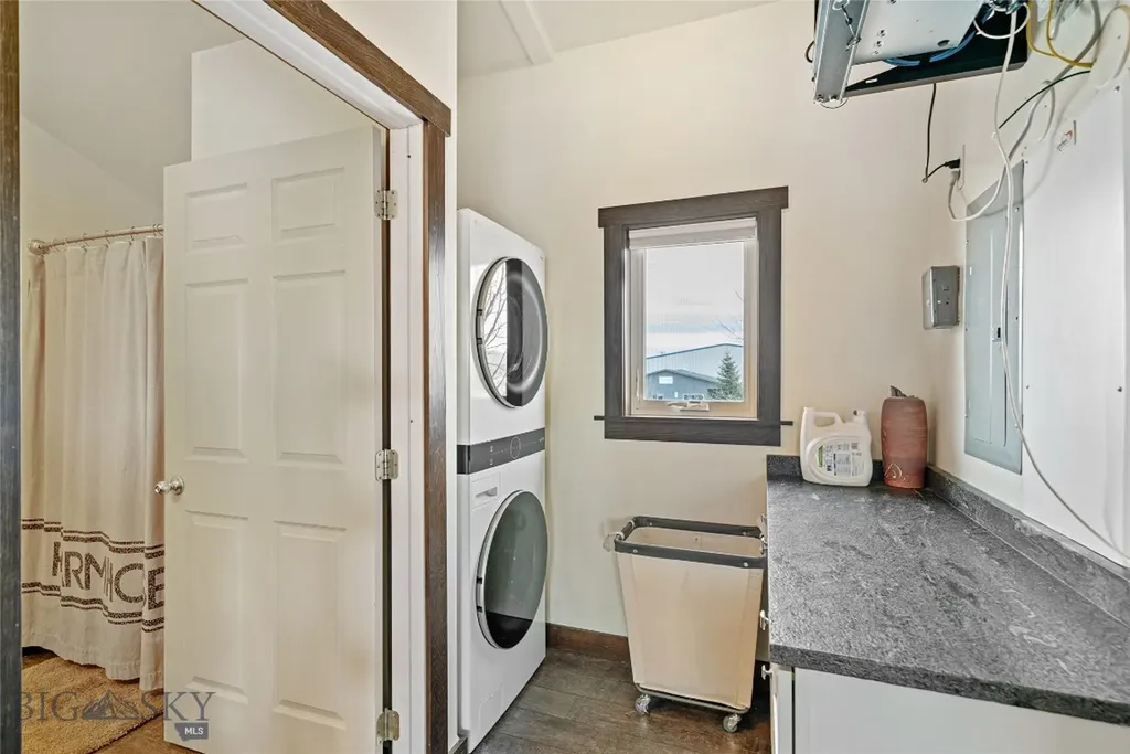 260 Ice Center Lane Bozeman MT 59718