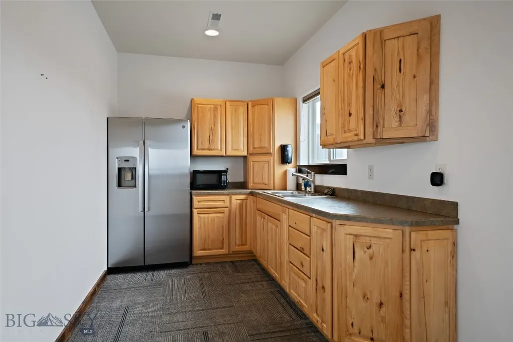 260 Ice Center Lane Bozeman MT 59718