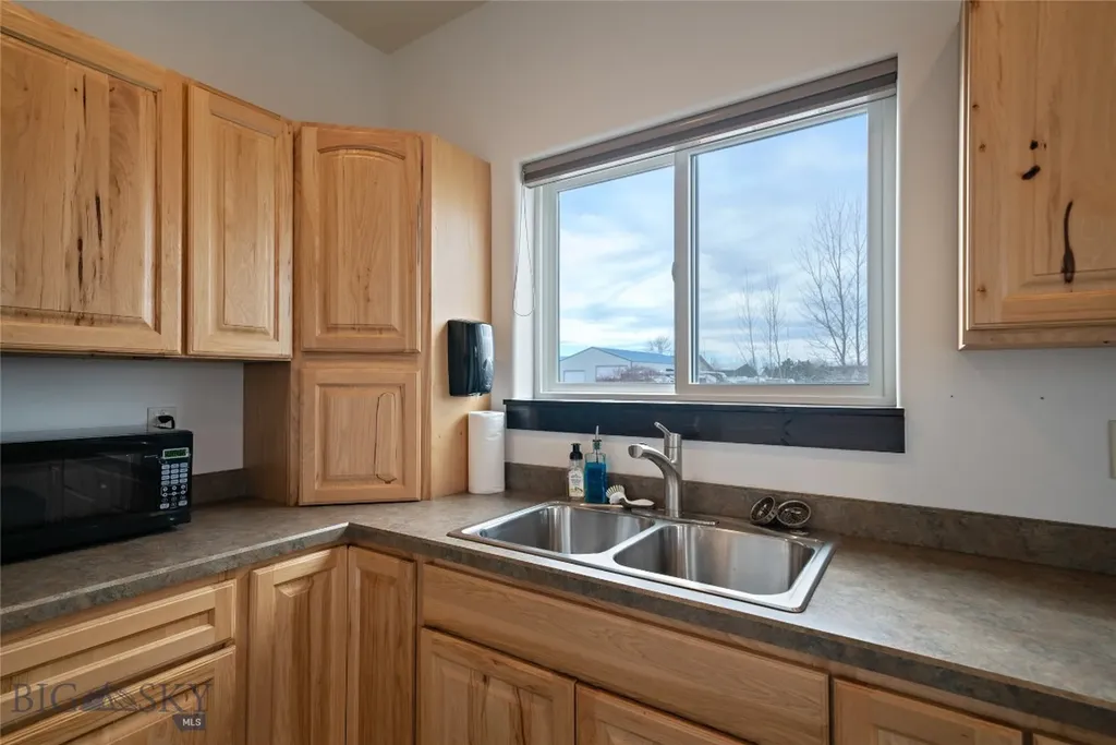 260 Ice Center Lane Bozeman MT 59718