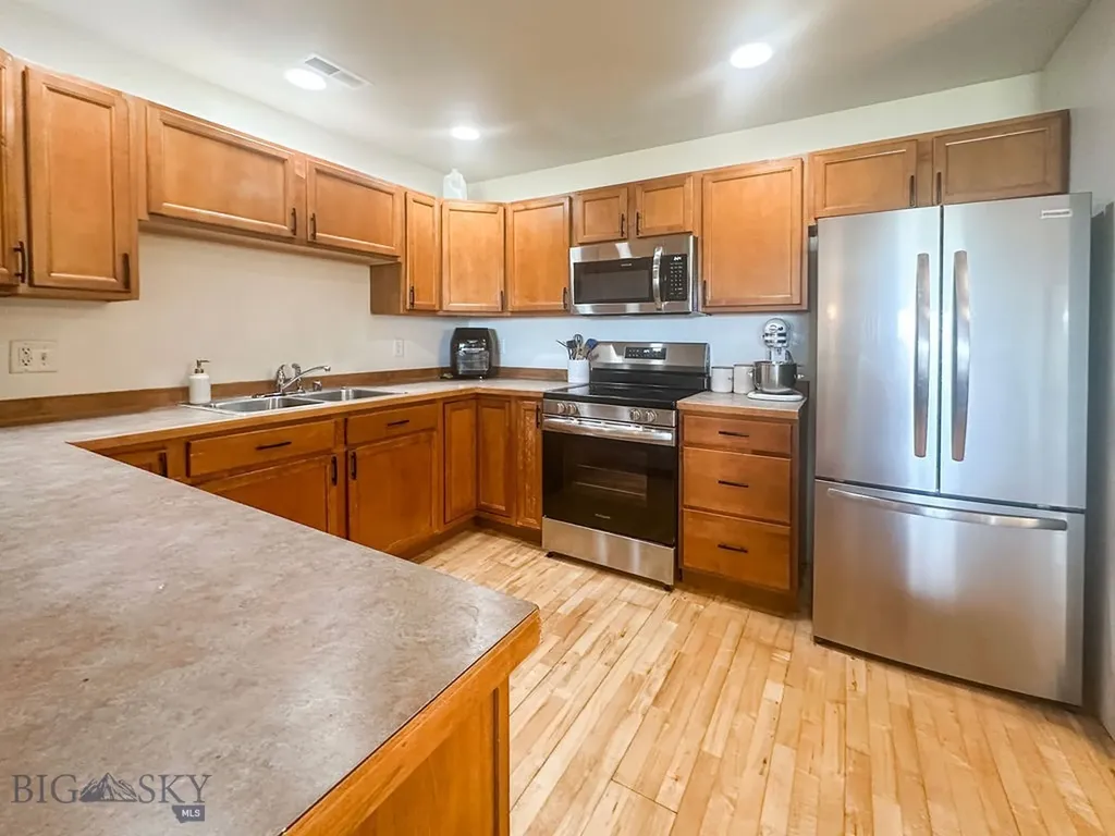 4841 Glenwood Bozeman MT 59718
